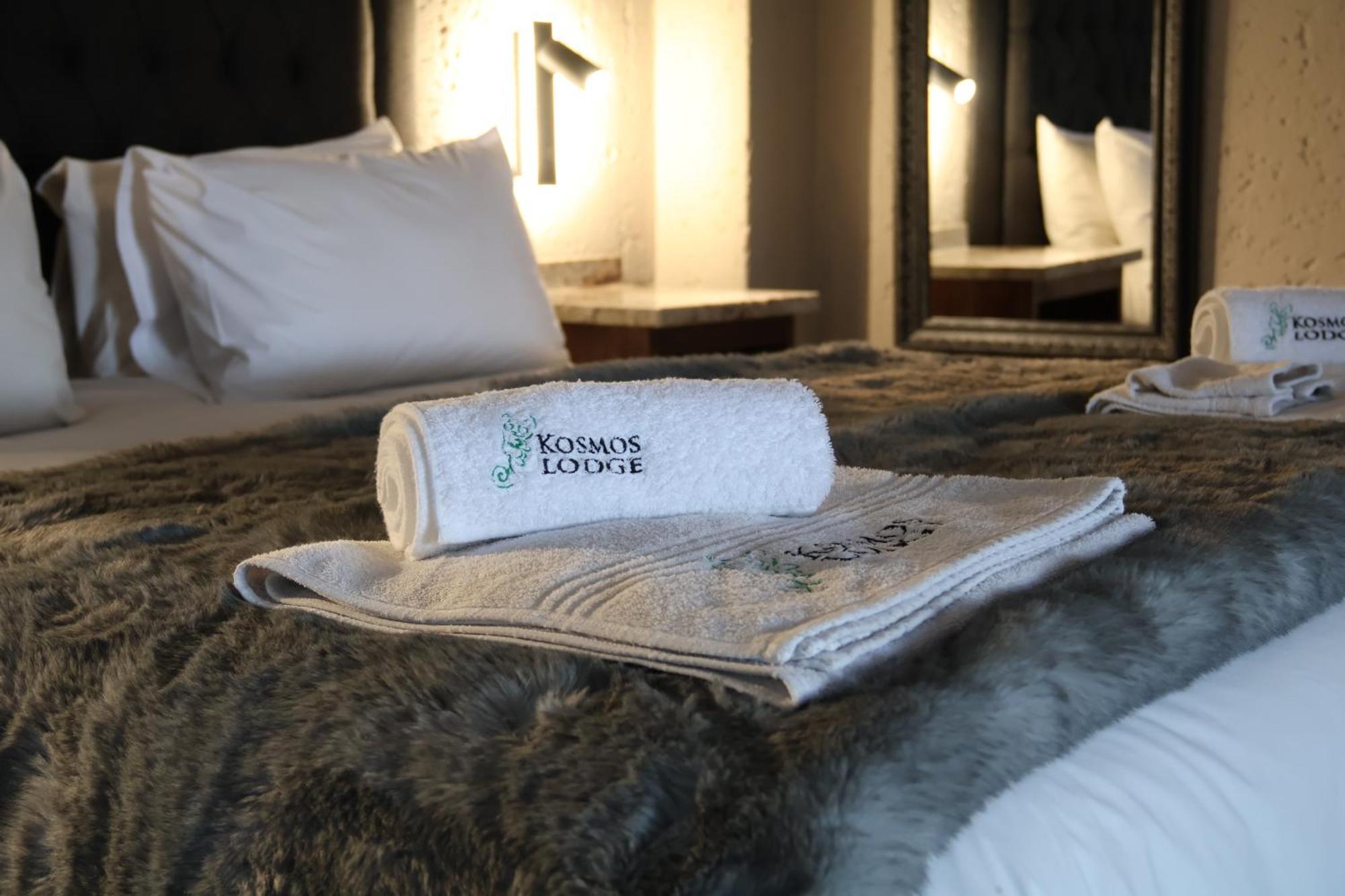 Kosmos Lodge 하트비스푸르트 외부 사진